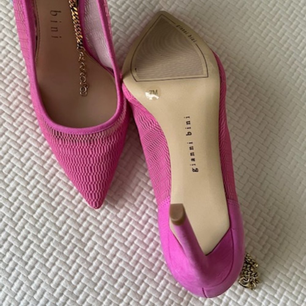 Hot Pink Gianni Bini Heel